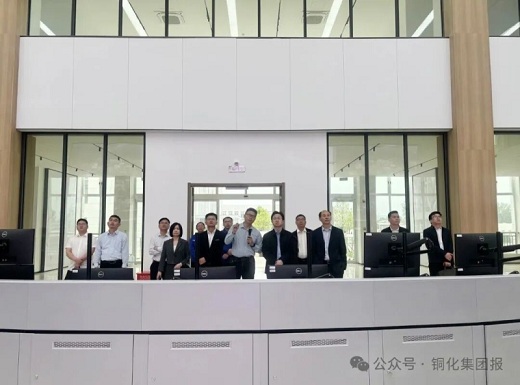 武漢工程大學校長到訪湖北徽陽