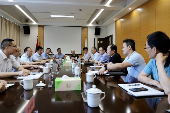 銅陵學(xué)院領(lǐng)導(dǎo)率隊(duì)來(lái)集團(tuán)座談交流　訪企拓崗促就業(yè)　深化合作共發(fā)展